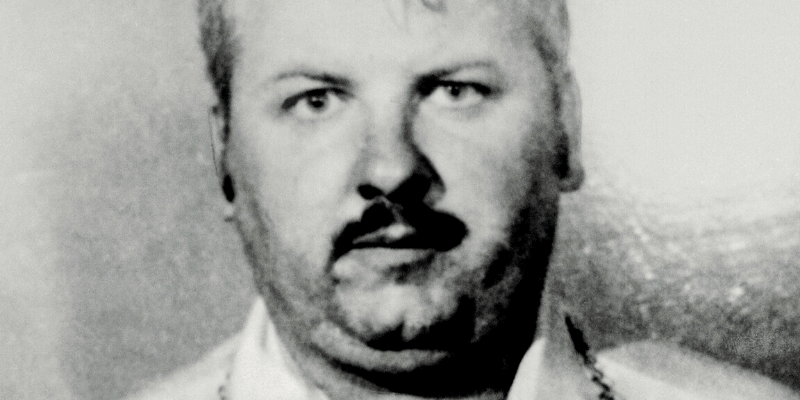 Conversations With A Killer Examine John Wayne Gacy's Family Life