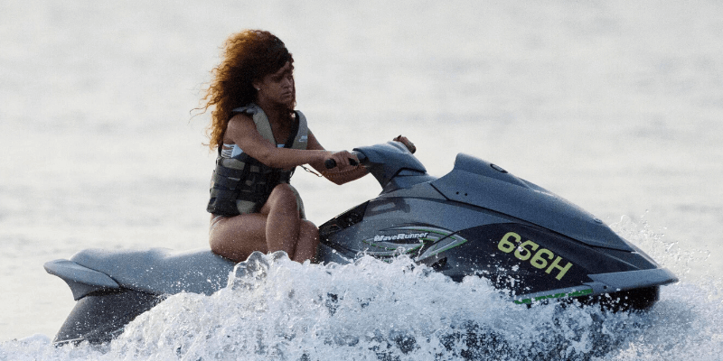 Rihanna Stays Off Jet-Skiing While Heavily Pregnant, Rihanna and rockey