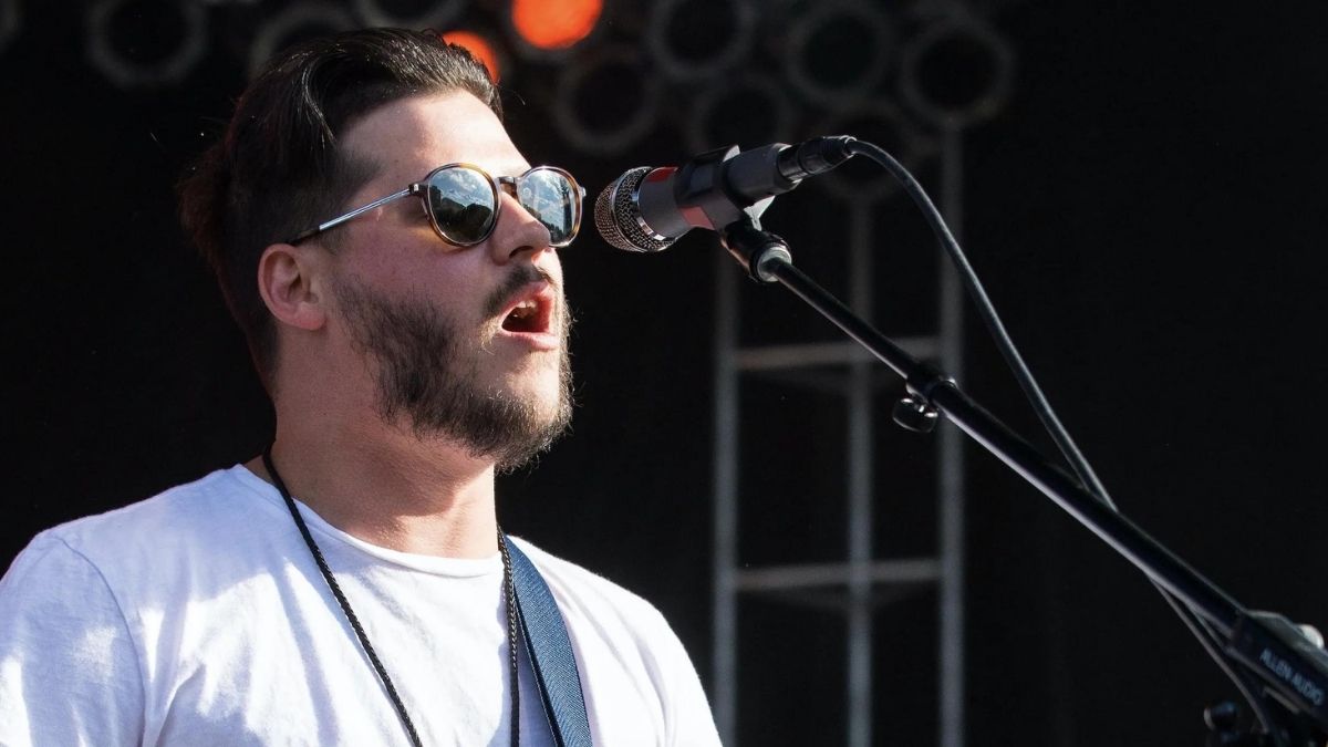 Wavves Announce King of the Beach Anniversary Tour, Find Out More
