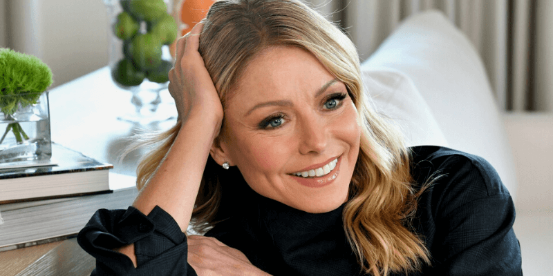 Kelly Ripa Net Worth, Age, Height, Husband, Kids, Diet, Instagram