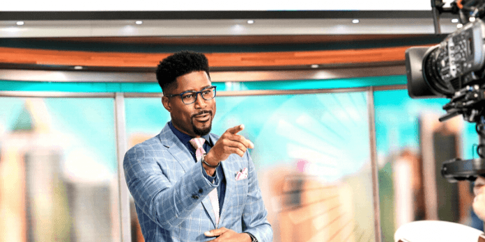 NFL Nate Burleson Salary, Wife, Family, Daughter, Car Accident