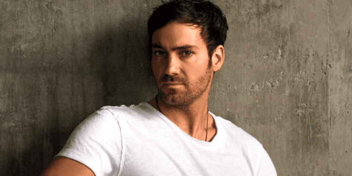 Stand-Up Comedian Jeff Dye's Wife, Height, Net Worth, Dating History