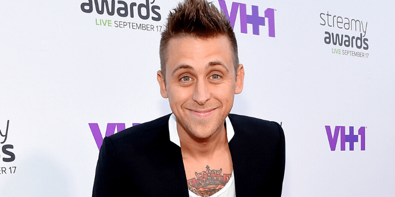 Vlogger Roman Atwood's Wife, Age, Net Worth, Kids, Mom, Movies, Twitter