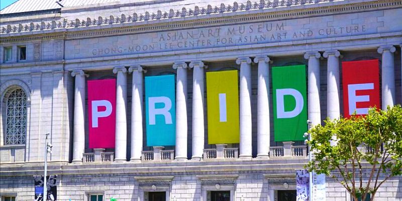 Fights Break Out After Someone Sprays Mace At SF Pride Crowd