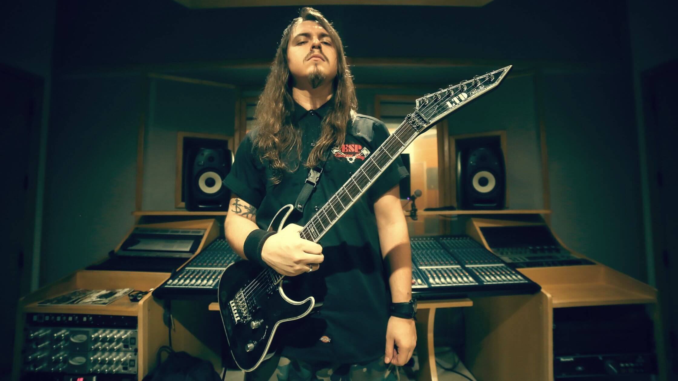 Jean Patton As Fill In Guitarist For SEPULTURA