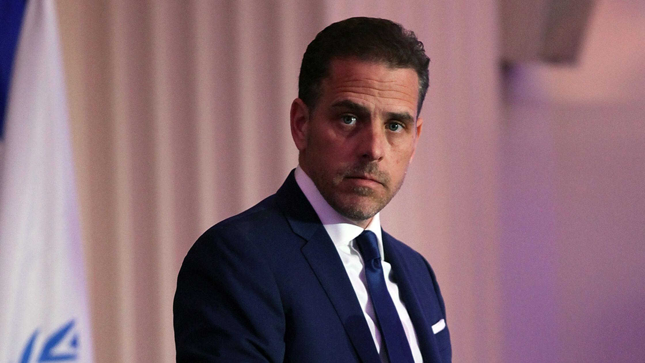 Who Is Hunter Biden Is Hunter Biden Married Bio, Age Net Worth, And Career