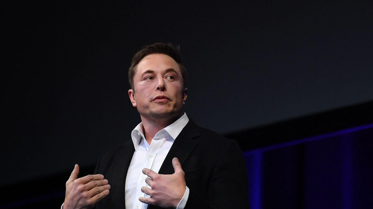 Twitter Battles Elon Musk To Execute A $44 Billion Deal To Buy Social Media
