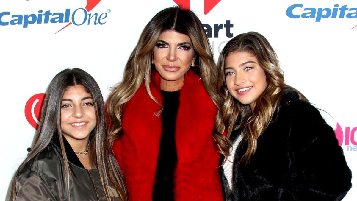 Two Of Teresa Giudice's Lookalike Daughters Pose With Her On A Baseball Field