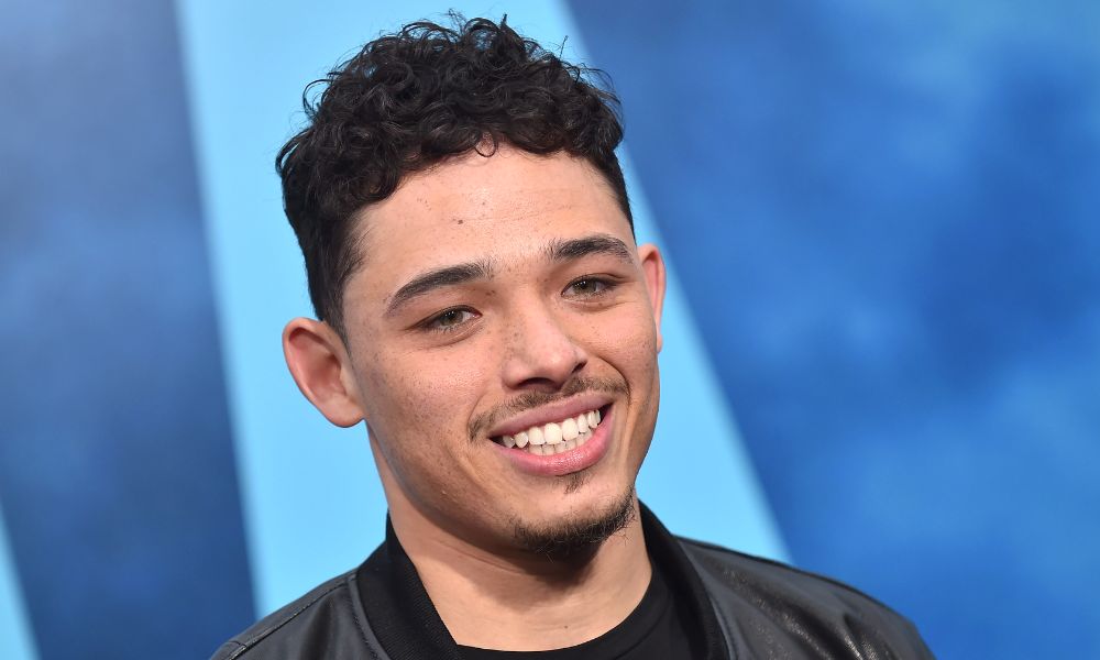 Anthony Ramos Net Worth, Age, Family, Wife, And Career