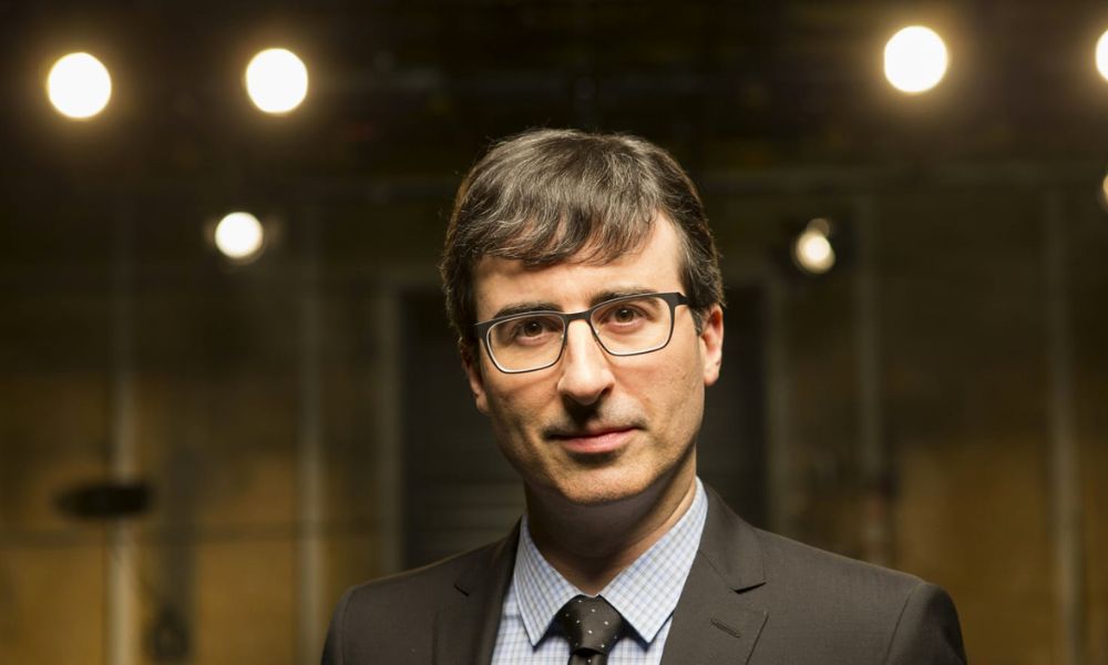 John Oliver's Net Worth, Age, Early Life, Salary!