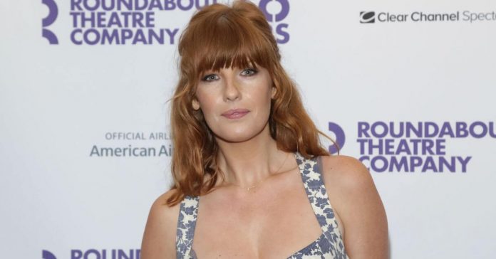 Kelly Reilly Biography