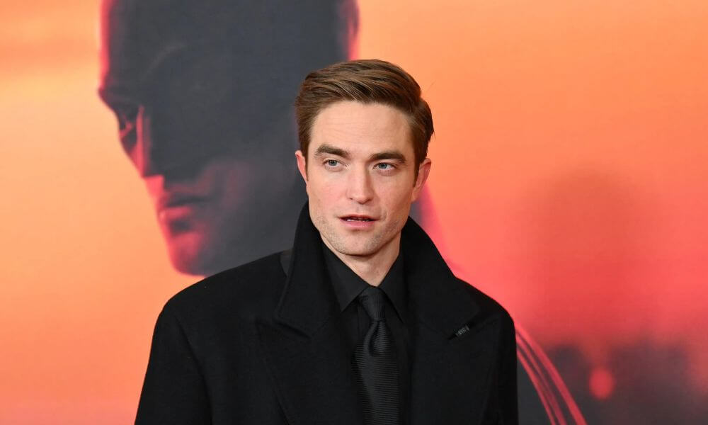 Robert Pattinson Bio