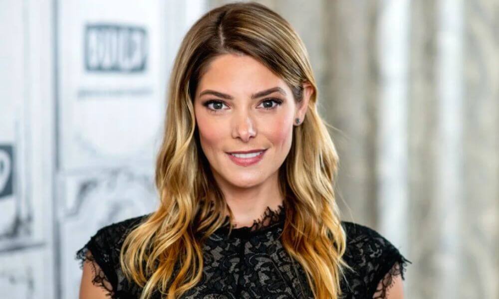 Ashley Greene Biography