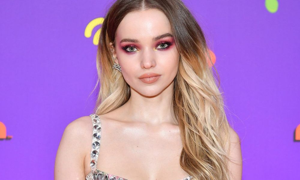 Dove Cameron Sources Of Income