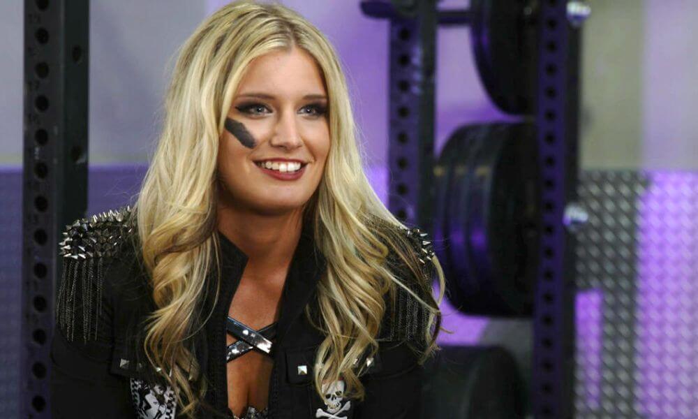 Net Worth Toni Storm