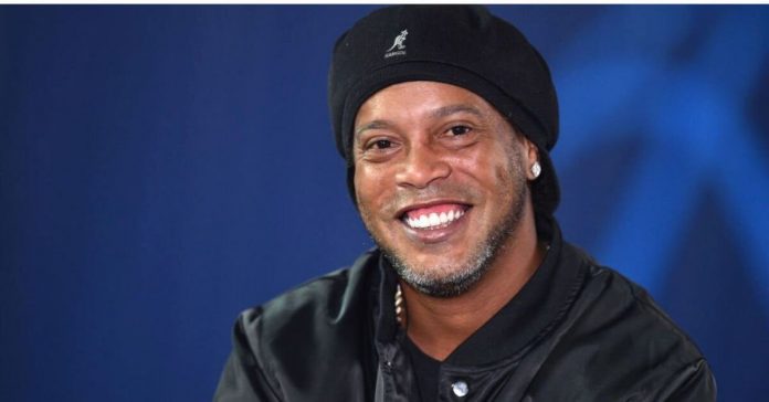 Ronaldinho Biography