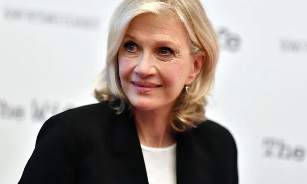 Things To Know About Diane Sawyer Net Worth, Early Life