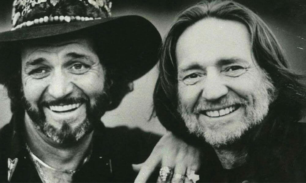 Willie Nelson's Past Suicide Attempt In New book