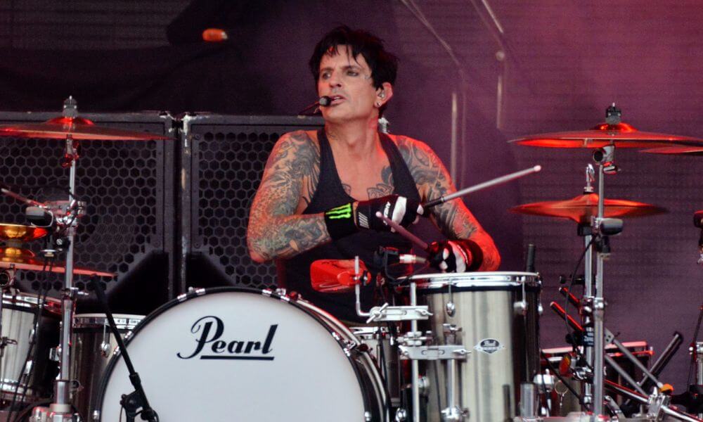 Tommy Lee Sources Of Income